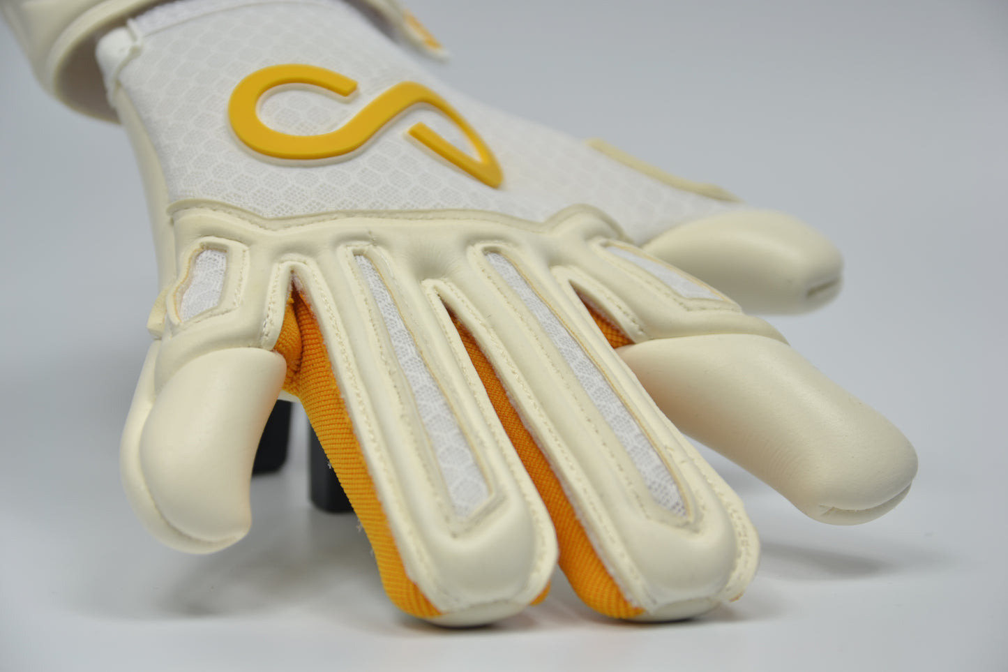 Wave - Goalkeeper Gloves